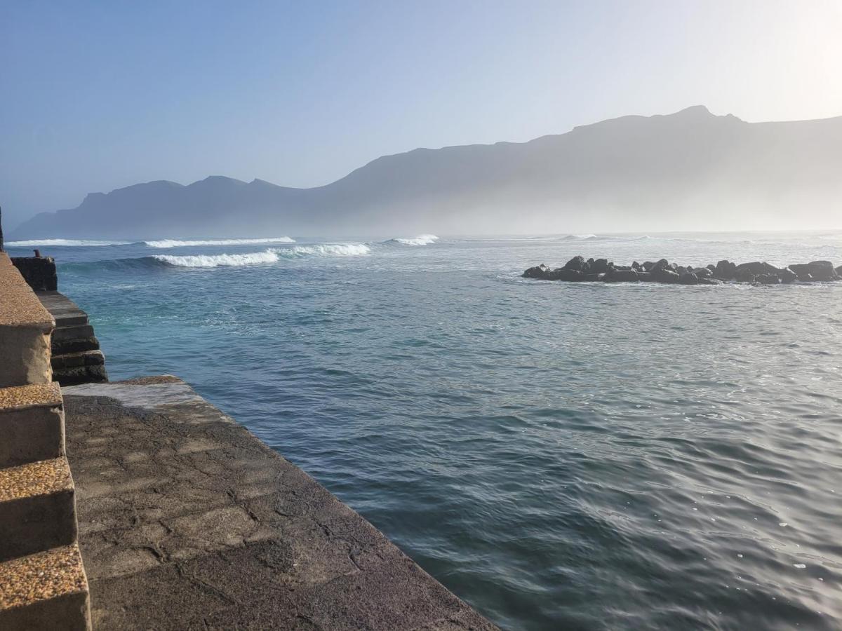 Islote Apartment Famara Exterior photo